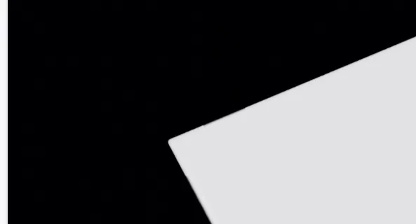 Blender render: Reflected ribbon form